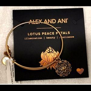 Alex And Ani Lotus Peace Petals Gold Charm Bracelt